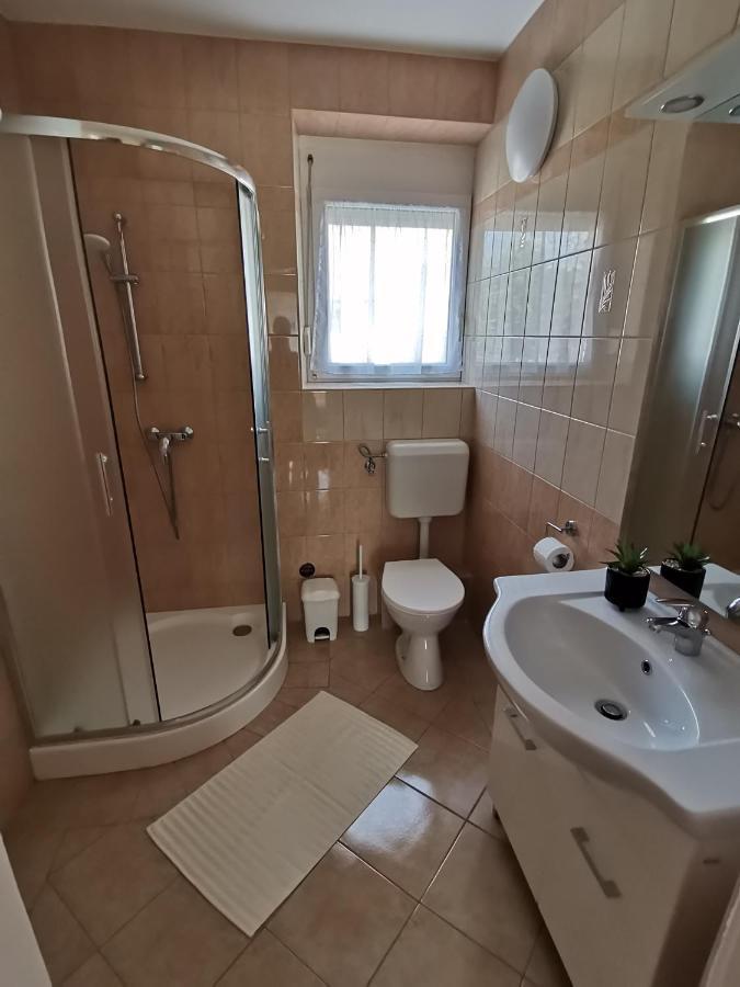 Lea Apartman Harkany Exterior photo